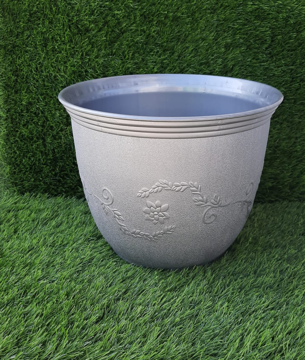 GardenTrails Leafy Plastic Gardening Pot 10 inches - Silver